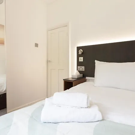 Cosy 3 Bedroom House In Quiet Residential Area Manchester Exterior foto
