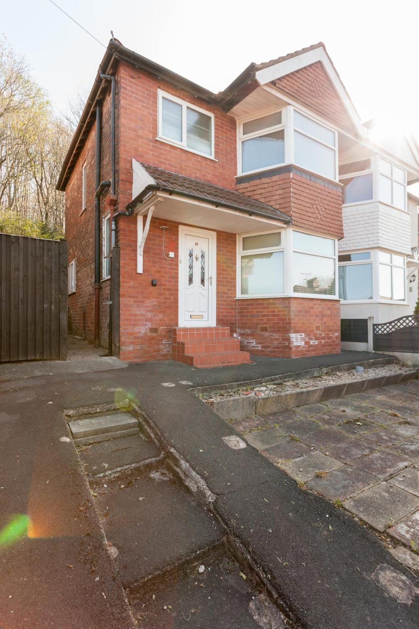 Cosy 3 Bedroom House In Quiet Residential Area